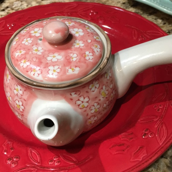 Home - Picture 2 of 3